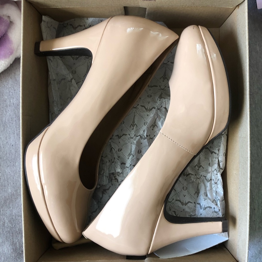 Nude heels